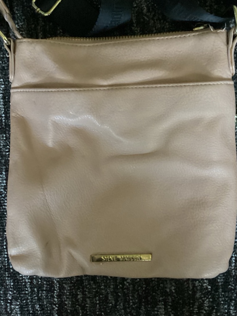 Steve Madden Beige Leather Crossbody Bag with Gold Accent